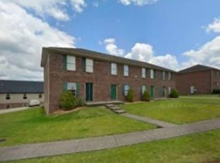 901 Weeping Willow Dr, Berea, KY 40403