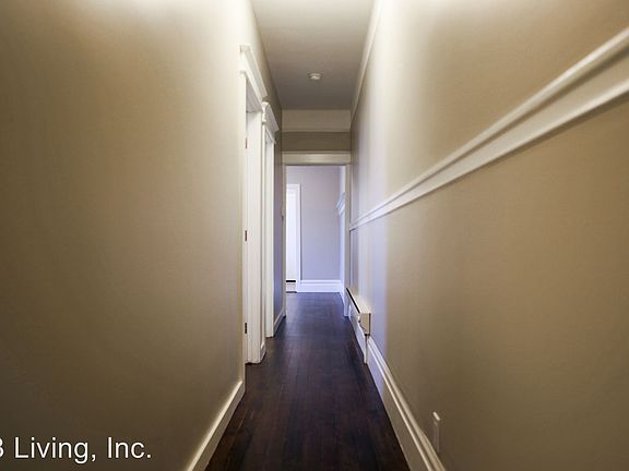 3rd image of 1357 Stevenson St