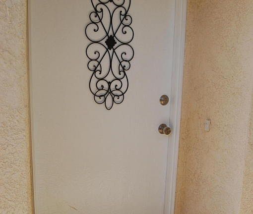 3rd image of 1375 E Uppingham Dr