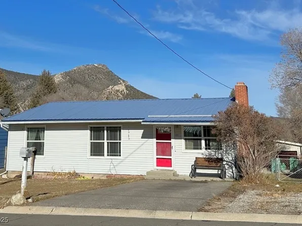 27 Connors Ct, Ely, NV 89301