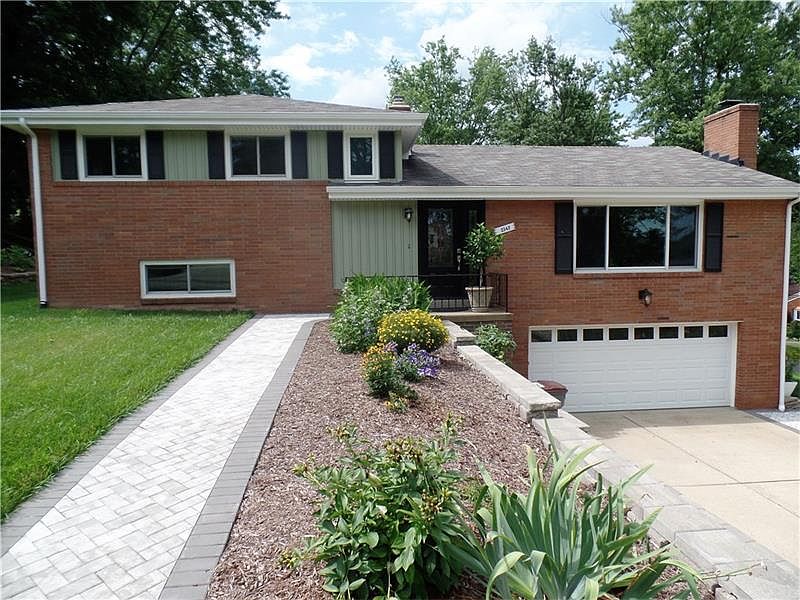 1st image of 2342 Berkshire Dr
