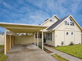 2333 N 136th St, Seattle, WA 98133