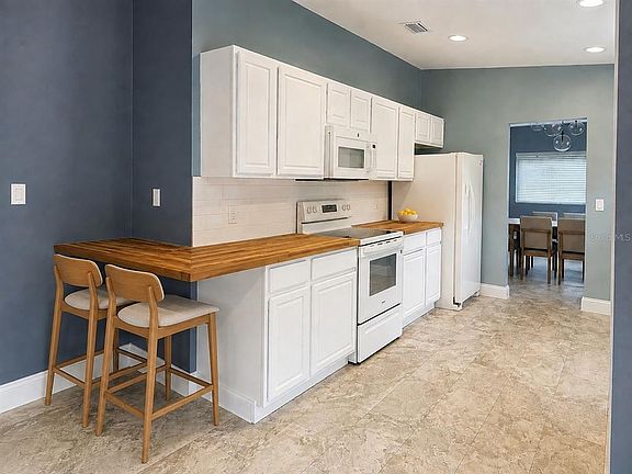 4th image of 414 BROADVIEW AVENUE