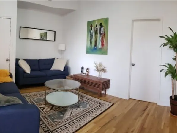 302 2nd Street image 3 of 19