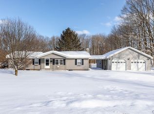 118 Rathburn Rd, Fulton, NY 13069