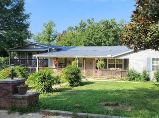 3491 Pleasant Grove Rd, Winfield, TN 37892