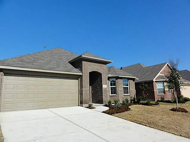2305 Scott Creek Dr — Photo 2