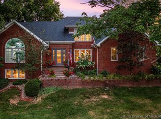 4507 Augusta National Dr, Floyds Knobs, IN 47119