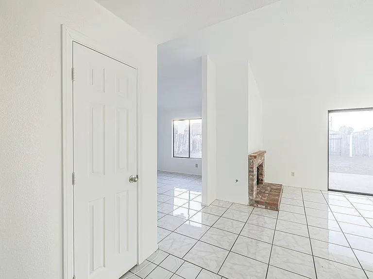 38659 Angele Trumpet Ct — Photo 8