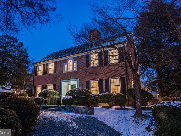 2nd image of 11101 Ardwick Dr