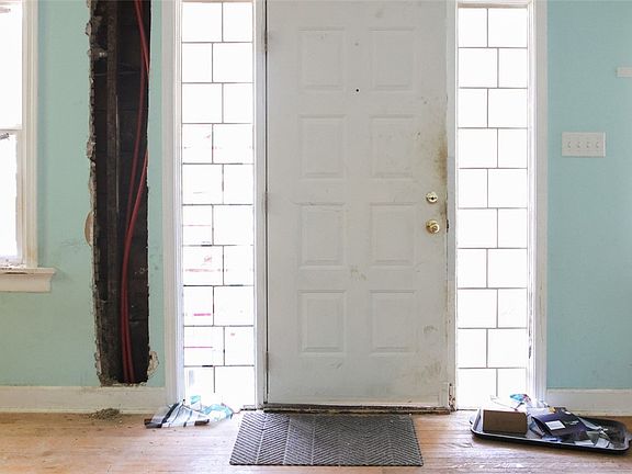 5th image of 2283 Spokane Ave
