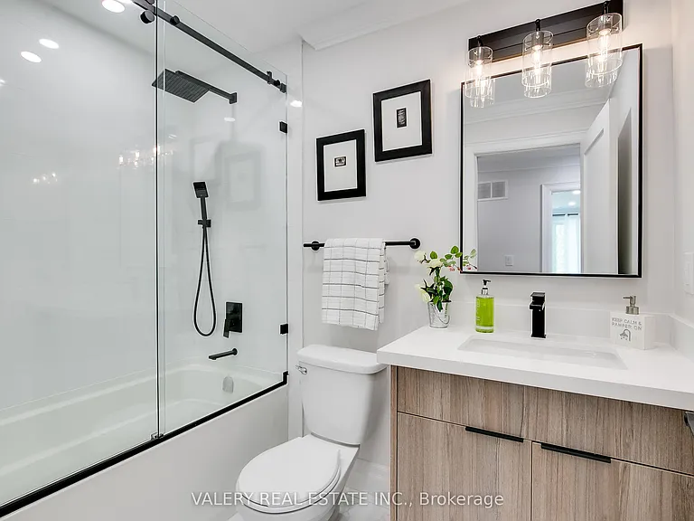 30 Morgan Ave #1 — Photo 5