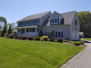 1461 Gardners Neck Rd, Swansea, MA 02777