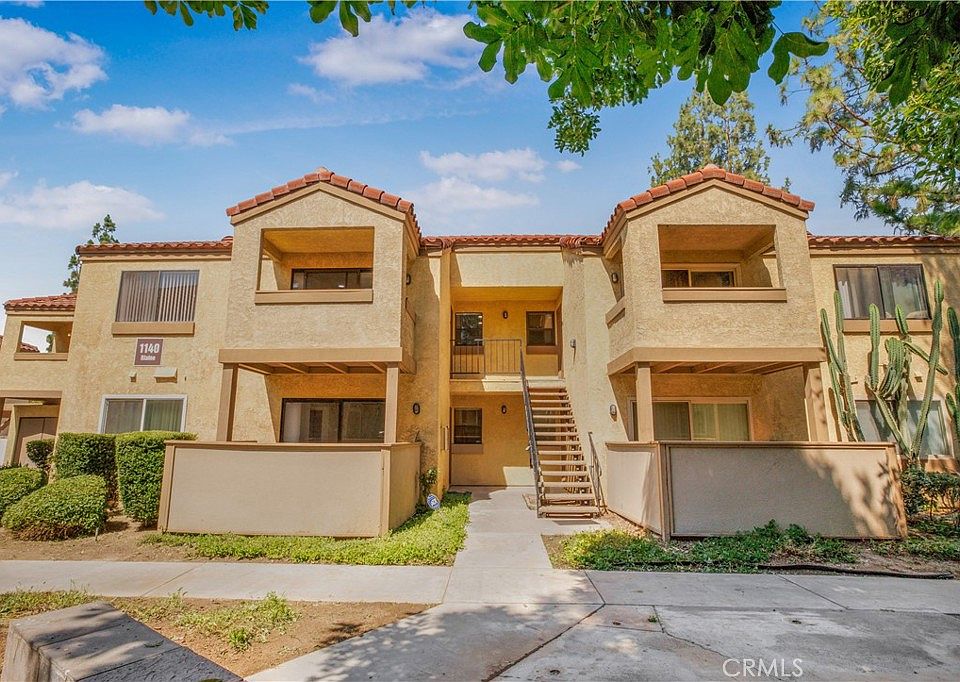 1st image of 1140 W Blaine St APT 202