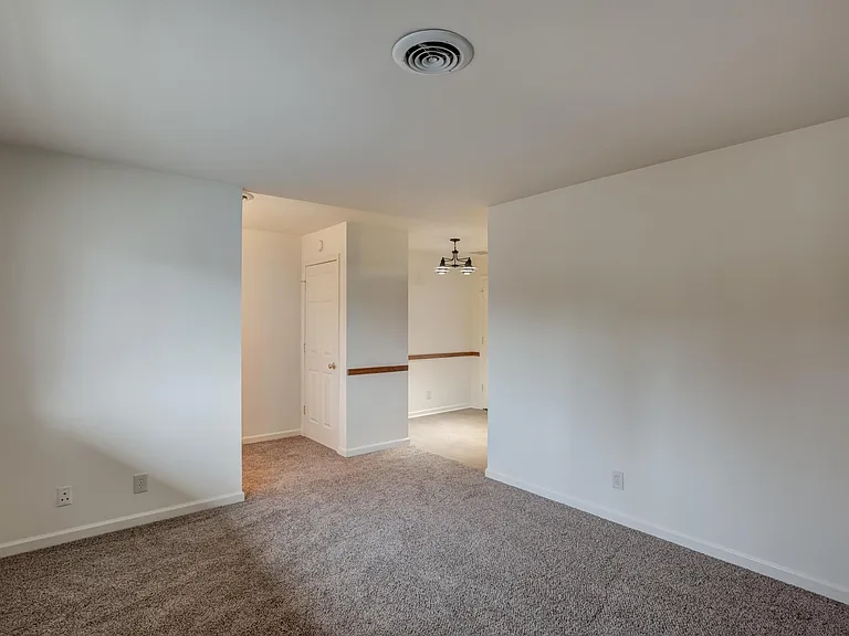 8 E Blackford Ave — Photo 14