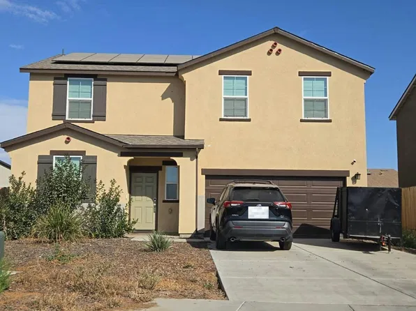 582 Potomac St, Tulare, CA 93274