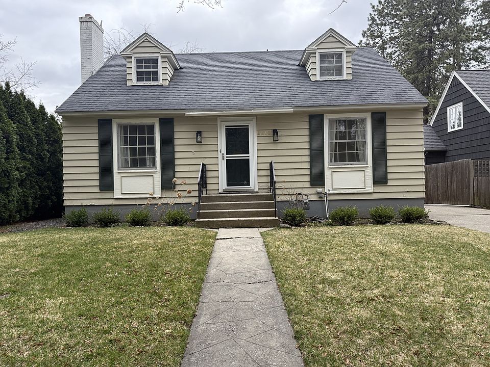 1st image of 2216 S Park Dr