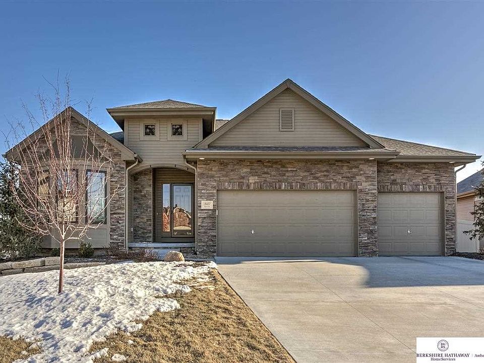 1st image of 18407 Izard Cir