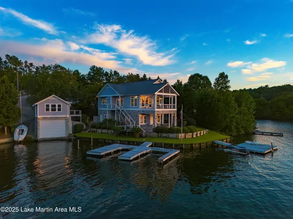 1684 Circle Point Rd, Dadeville, AL 36853