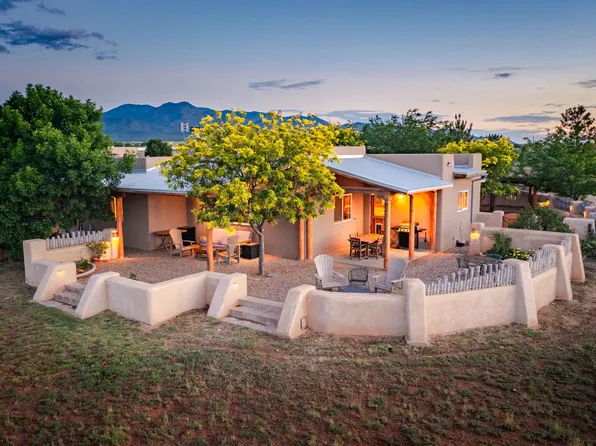 6 Calle Angelo, Ranchos De Taos, NM 87557