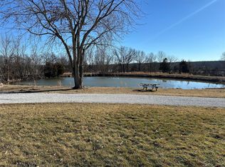 128 Schaper Rd, Foristell, MO 63348