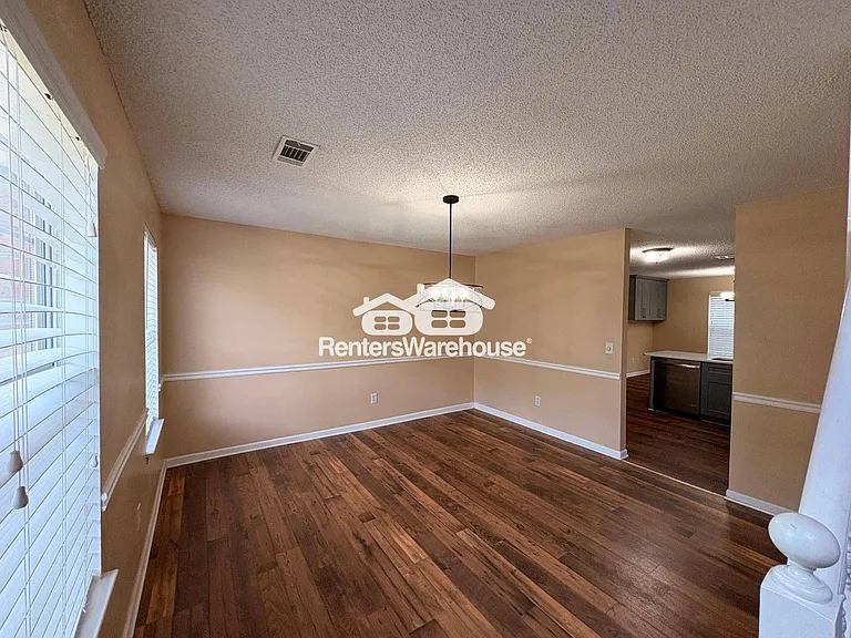 1576 Rogers Crossing Dr — Photo 7