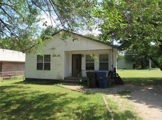 229 E Lindsey St, Elmore City, OK 73433