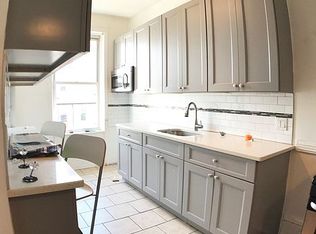 372 Harman St APT 3L, Brooklyn, NY 11237