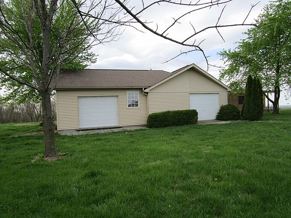 3rd image of 110 Vail Dr