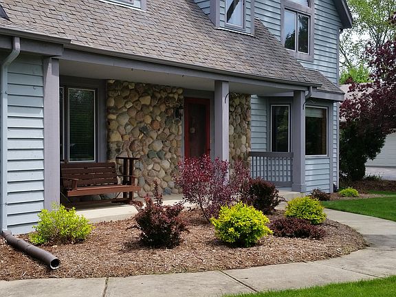 2nd image of 3720 W Southland Dr