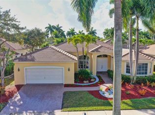 2536 Eagle Run Ct, Fort Lauderdale, FL 33327