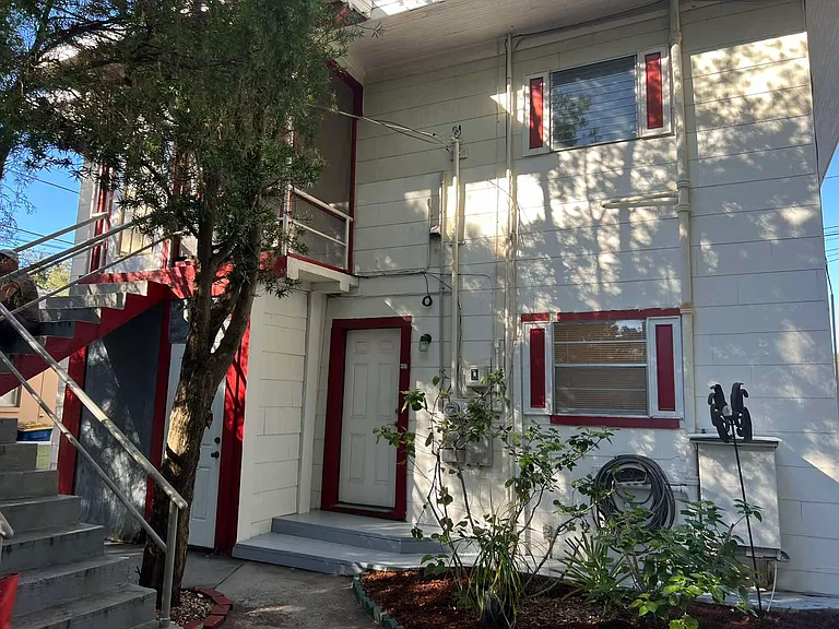 407 Engman St #1 — Photo 24