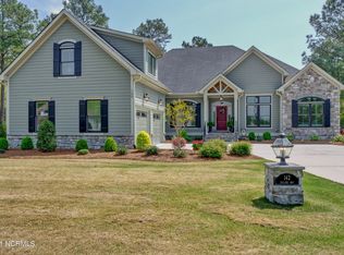 142 Cellars Way, Wallace, NC 28466