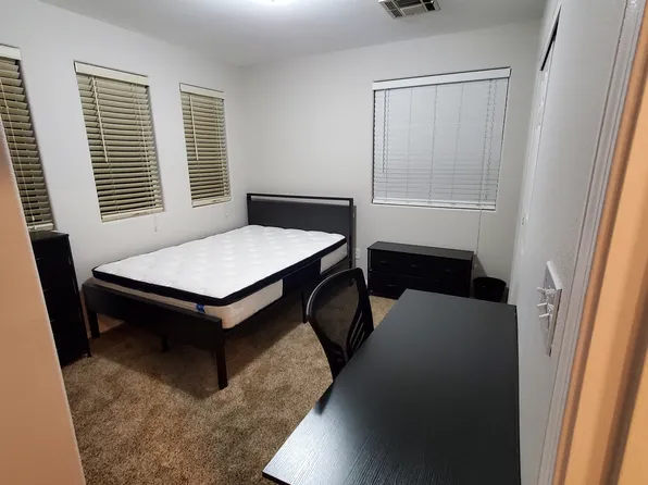 11935 Camden Brook St, Las Vegas, NV 89183