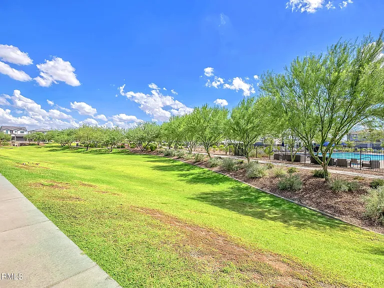 4810 E Helena Dr — Photo 58