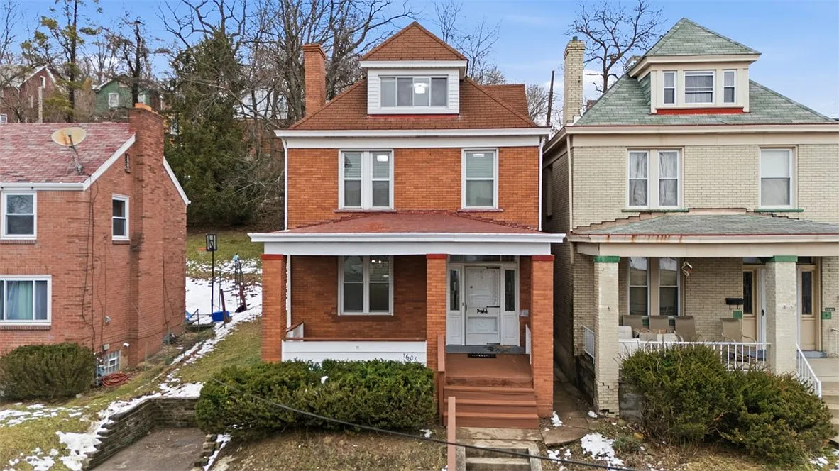 1606 Cumberland St photo 1