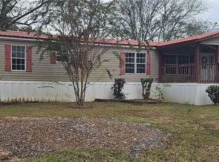 121 9th St, Akron, AL 35441