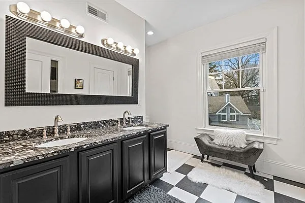 34 Glen Rd — Photo 27
