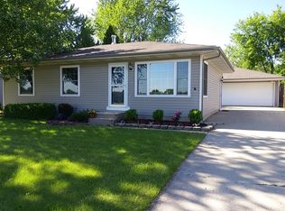 1206 E North St, Lockport, IL 60441