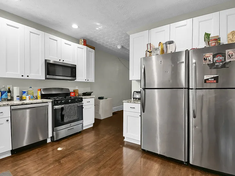 1508 Summit St — Photo 5