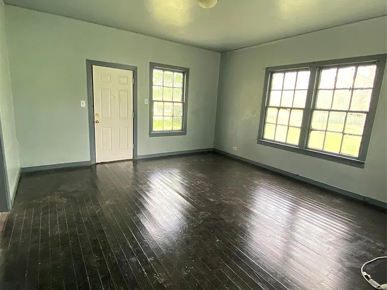 309 E Nelson St #B — Photo 6