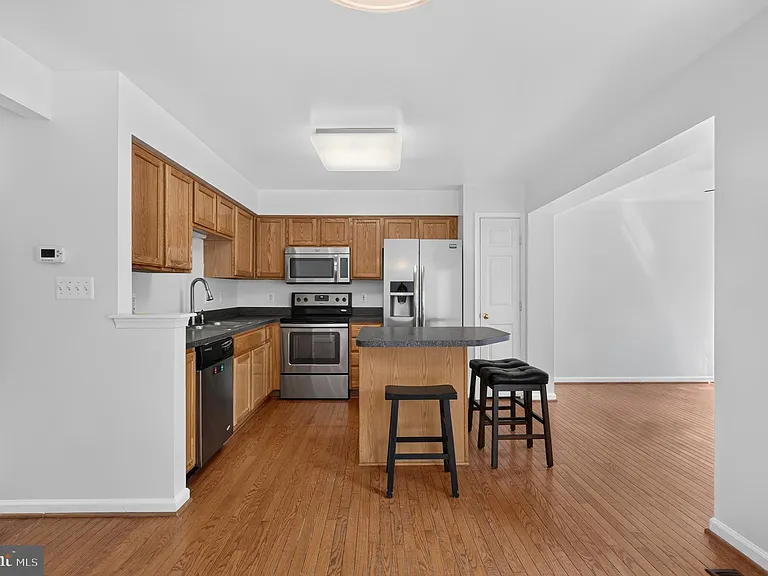 15044 Gaffney Cir — Photo 13
