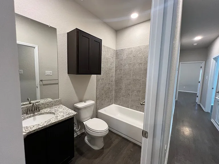 621 Ashers Pl — Photo 12