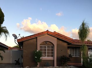 6979 W 29th Way, Hialeah, FL 33018