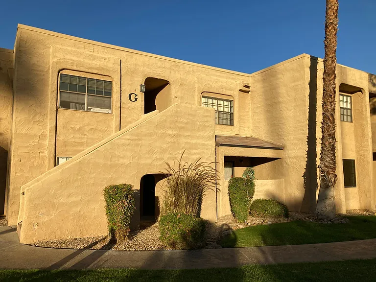 5300 E Waverly Dr #G3 — Photo 1