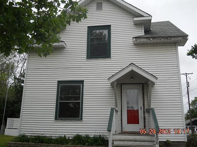 1st image of 106 S Staffon St