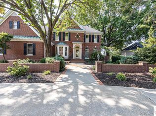 1018 E Trevino Rd, Clinton, MO 64735