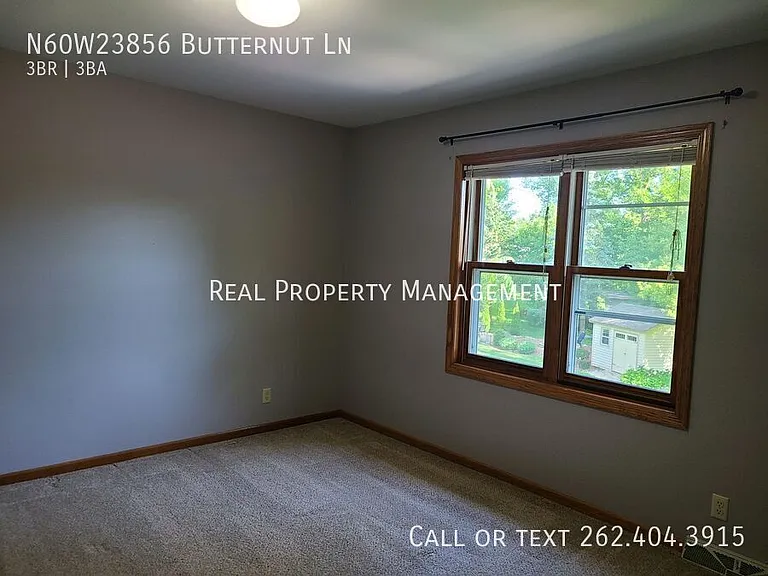 N60W23856 Butternut Ln — Photo 17