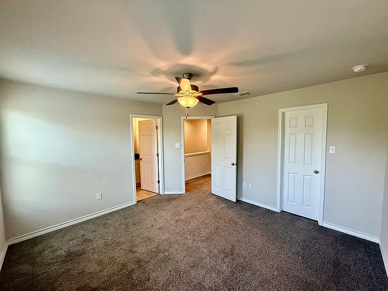 8331 Breezy Cv #4 — Photo 14