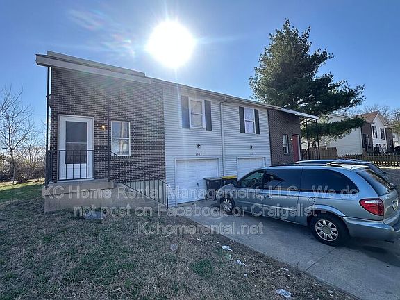 2nd image of 1525 Jackson Ave